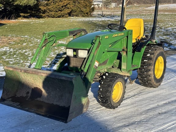 2002 John Deere 4110 Equipment Image0