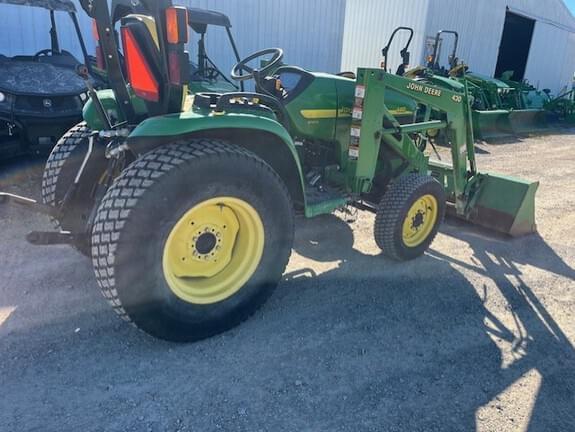 Image of John Deere 4410 equipment image 2