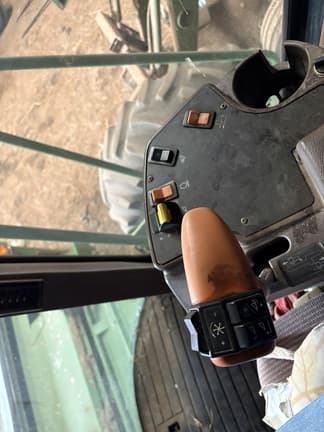 Image of John Deere 4990 equipment image 1