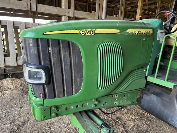 Image of John Deere 6120 equipment image 3