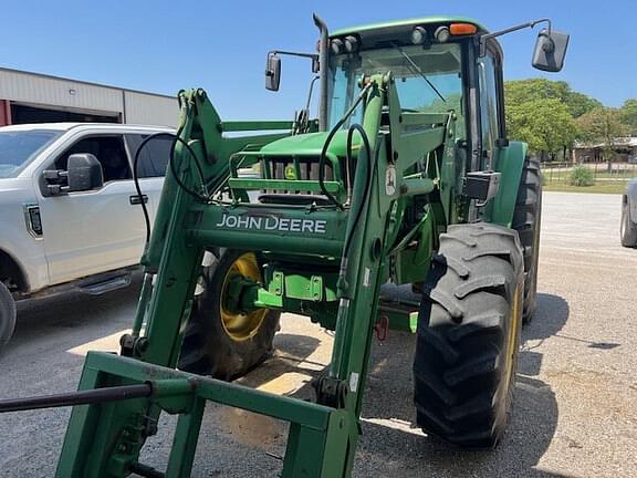 Image of John Deere 6320 equipment image 2