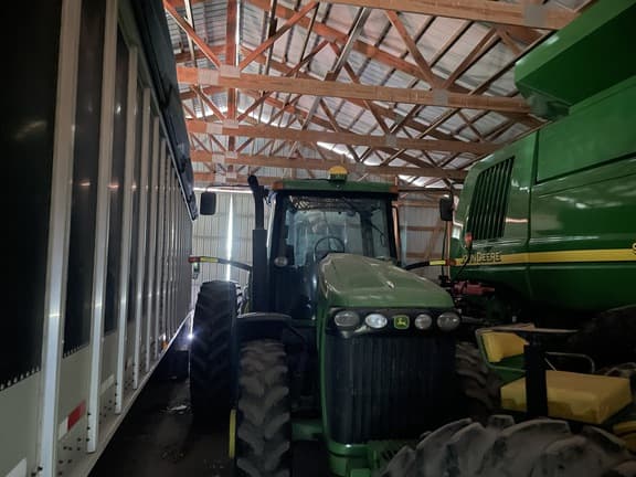 Image of John Deere 8120 equipment image 4