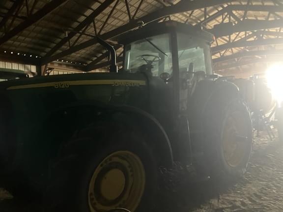 Image of John Deere 8120 Primary image