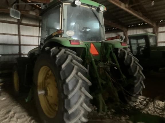 Image of John Deere 8120 equipment image 1