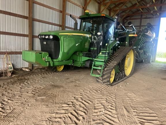 Image of John Deere 8420T equipment image 3