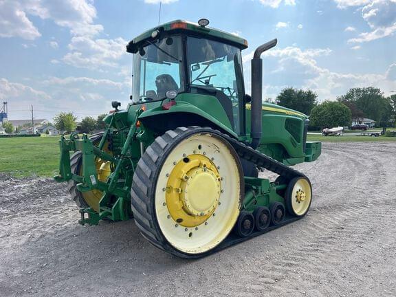 Image of John Deere 8420T equipment image 4