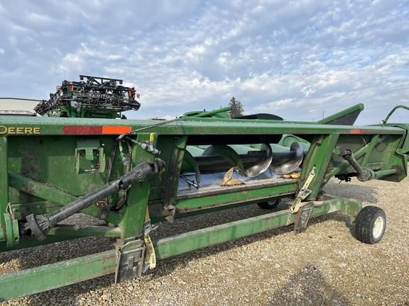 Image of John Deere 893 equipment image 3