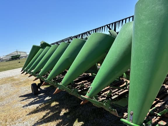 Image of John Deere 893 equipment image 1