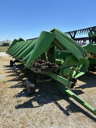 2002 John Deere 893 Equipment Image0