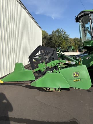 Image of John Deere 920F Primary image