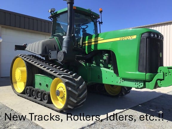 2002 John Deere 9520T Equipment Image0