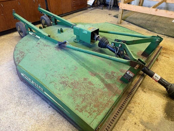 2002 John Deere MX7 Equipment Image0