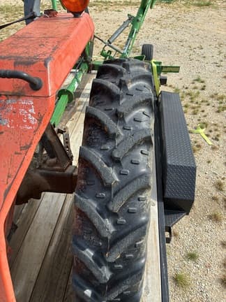 Image of Kubota L4300 equipment image 3