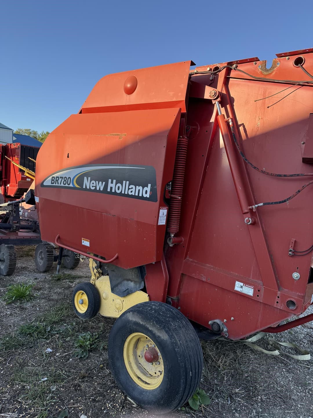 Image of New Holland BR780 Image 1