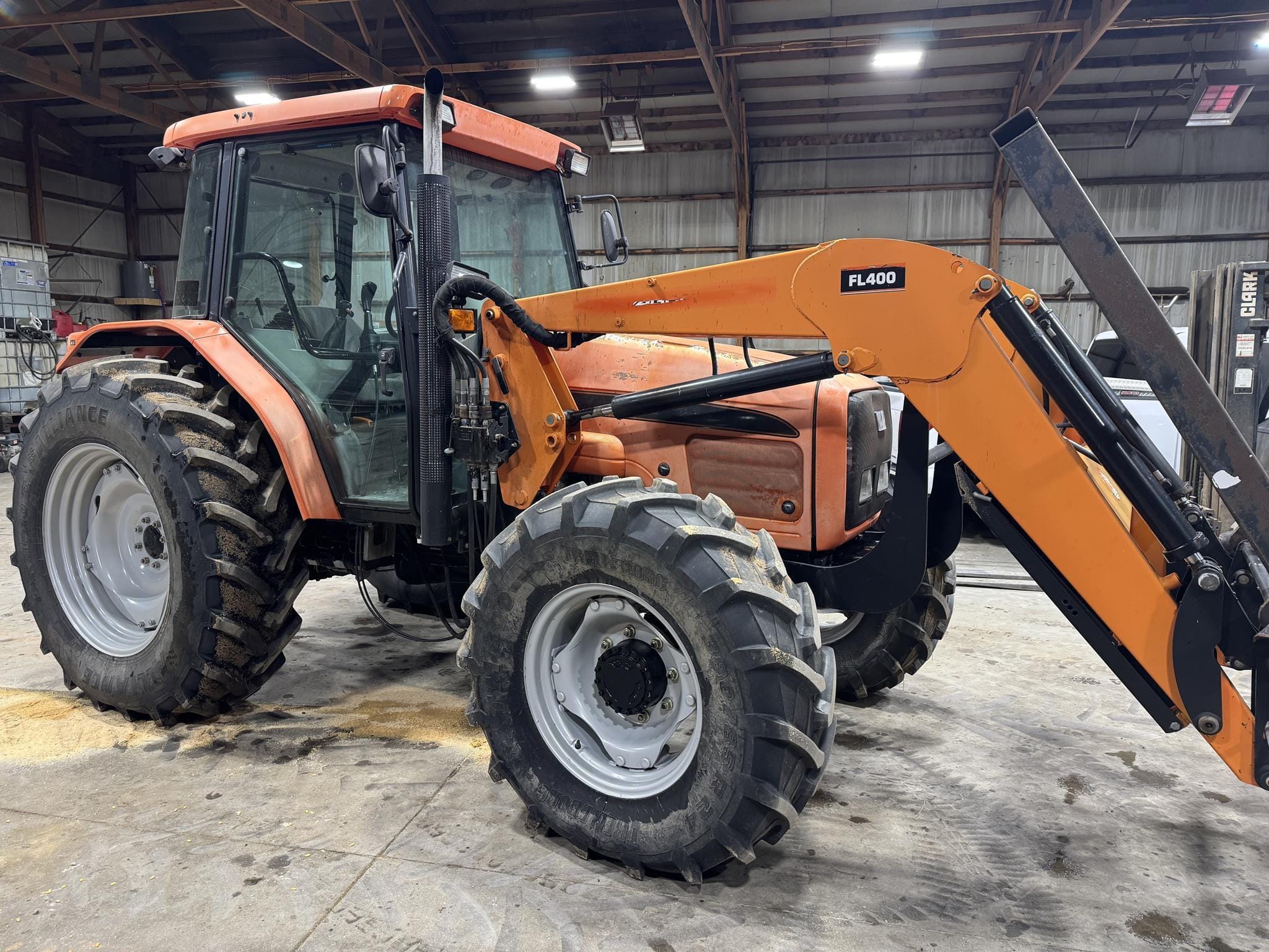 2003 AGCO LT70 Equipment Image0