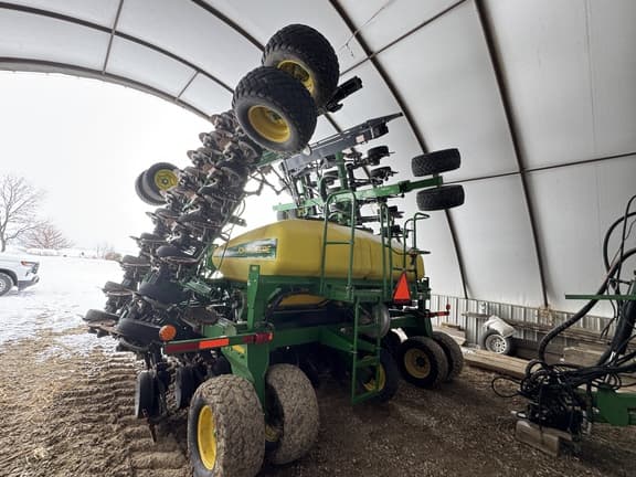 Image of John Deere 1890 Primary image