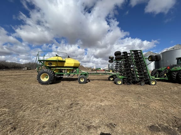 2003 John Deere 1890 Equipment Image0