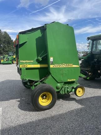 Image of John Deere 457 Silage Special equipment image 1
