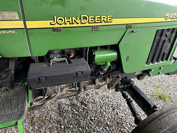 Image of John Deere 5420 equipment image 2