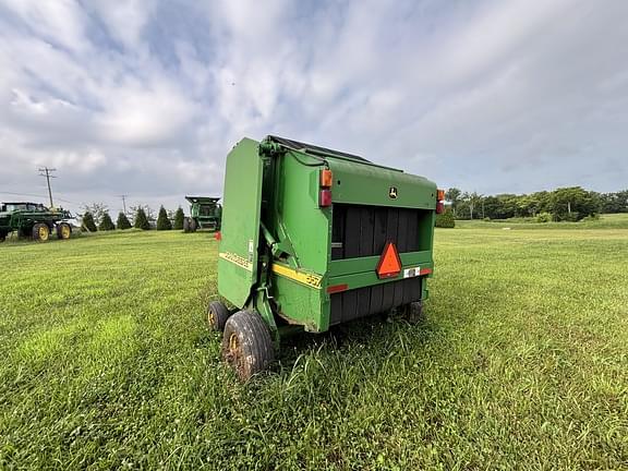 Image of John Deere 557 equipment image 2
