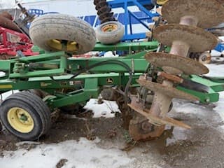 Image of John Deere 637 equipment image 4