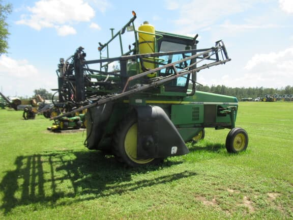 Image of John Deere 6700 equipment image 2