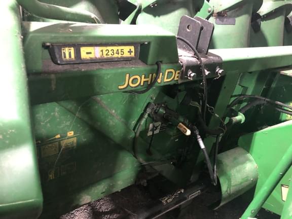 Image of John Deere 693 equipment image 4