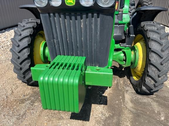 Image of John Deere 8120 equipment image 2