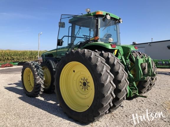 Image of John Deere 8420 equipment image 2