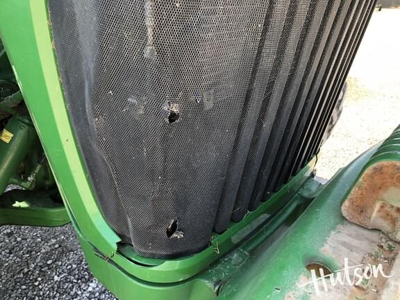 Image of John Deere 8420 equipment image 4