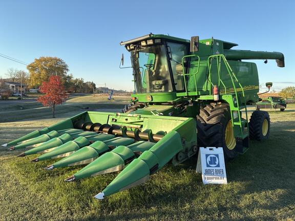 Image of John Deere 9550 Primary image