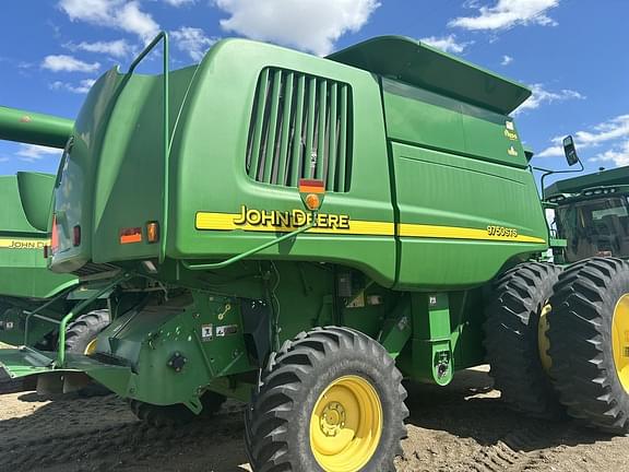 Image of John Deere 9750 STS equipment image 2