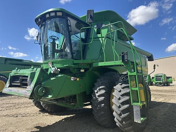 Image of John Deere 9750 STS equipment image 1