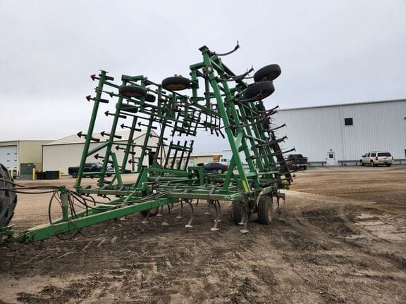2003 John Deere 980 Equipment Image0