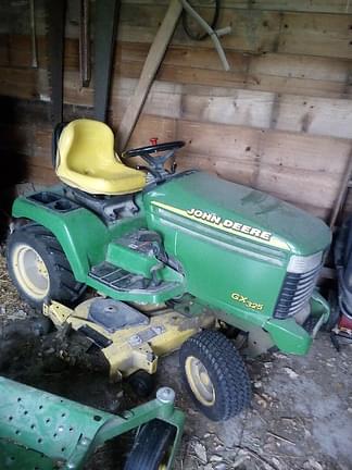 Image of John Deere GX325 Image 0