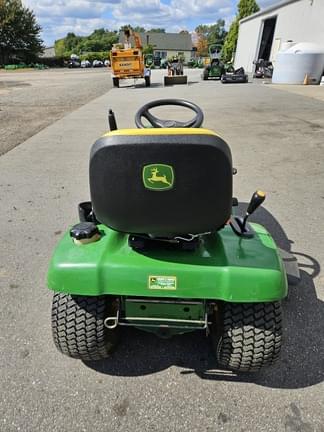 Image of John Deere LX277 equipment image 3