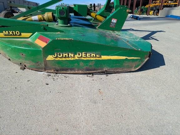 Image of John Deere MX10 equipment image 4