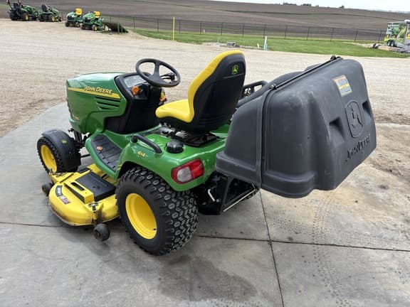 Image of John Deere X585 equipment image 2
