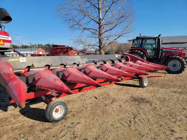 Image of Massey Ferguson 3000 equipment image 2