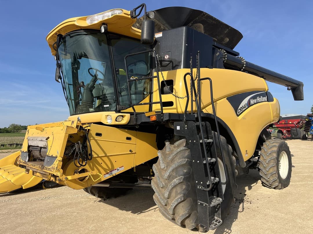 Image of New Holland CR940 Primary image