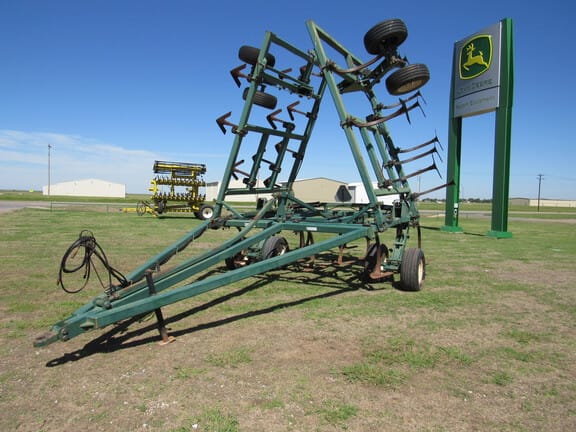 2004 Baker 4100 Equipment Image0