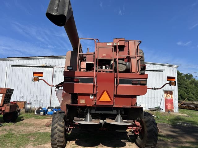 Image of Case IH 2388 equipment image 2