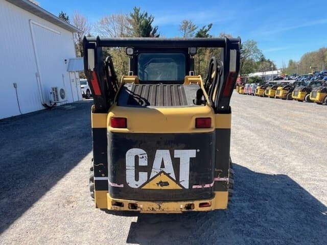 Image of Caterpillar 262 equipment image 3