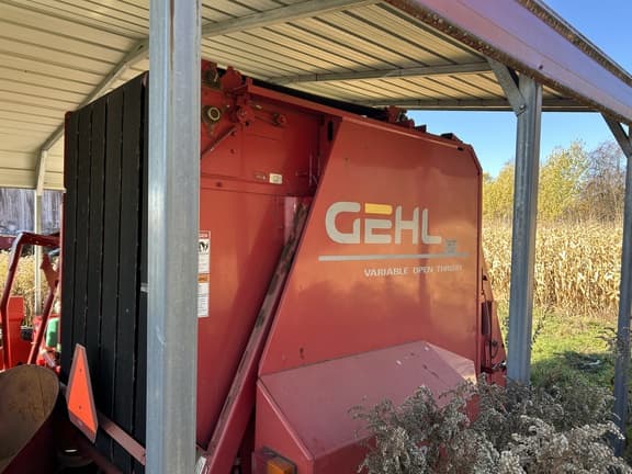 Image of Gehl 2480 equipment image 1