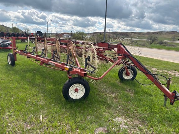 2004 H&S BF12HC Equipment Image0