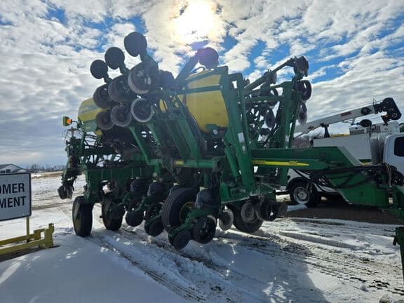 Image of John Deere 1790 Primary image