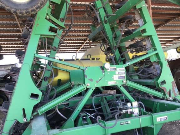 Image of John Deere 1890 equipment image 3