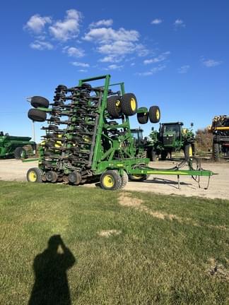 Image of John Deere 1890 Primary image