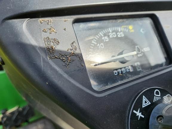 Image of John Deere 4110 equipment image 3