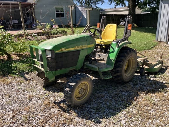 2004 John Deere 4210 Equipment Image0